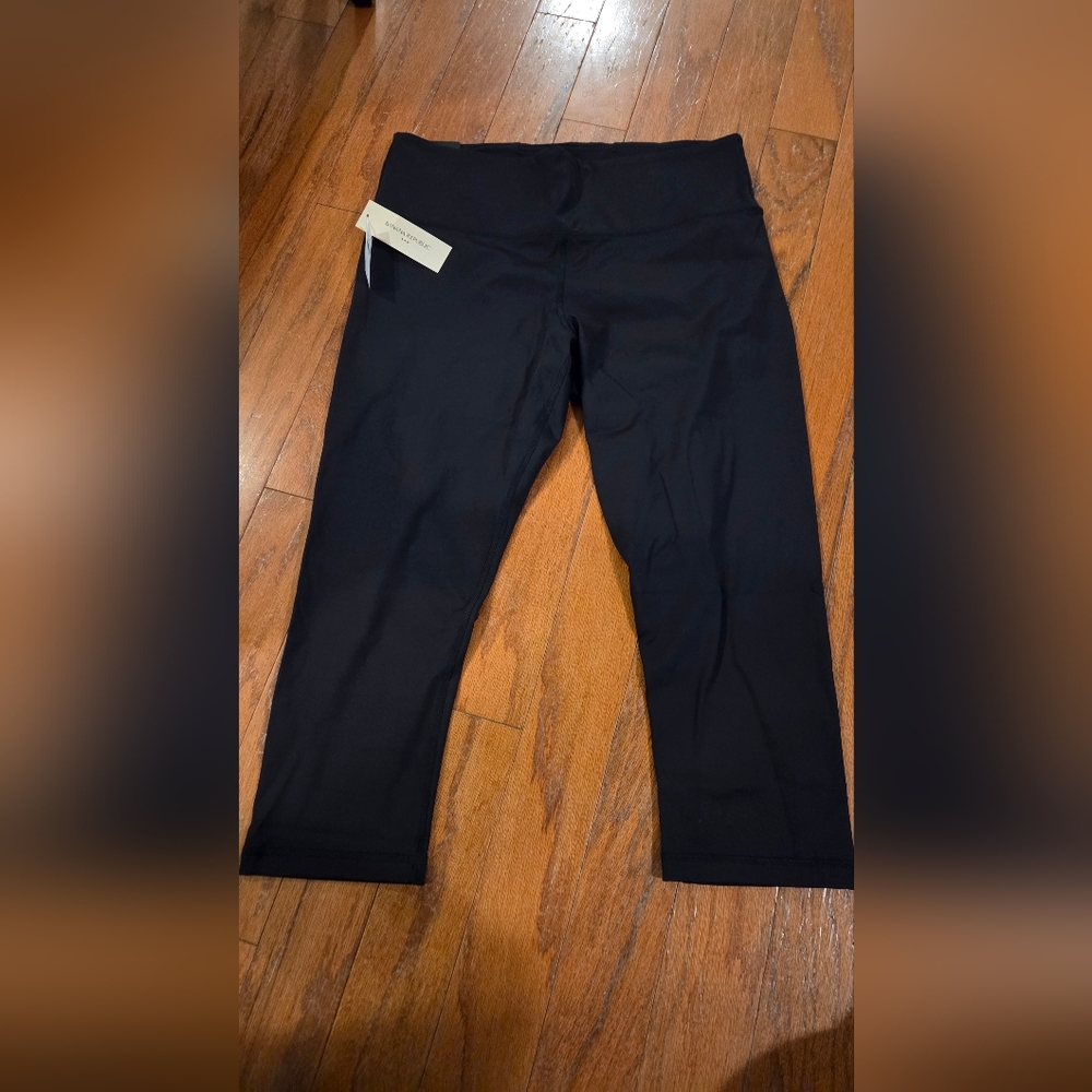 NWT Banana Republic High Rise Cropped Leggings